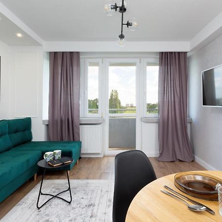 Metro Marymont Apartment By Noclegi Renters Varšava Exteriér fotografie