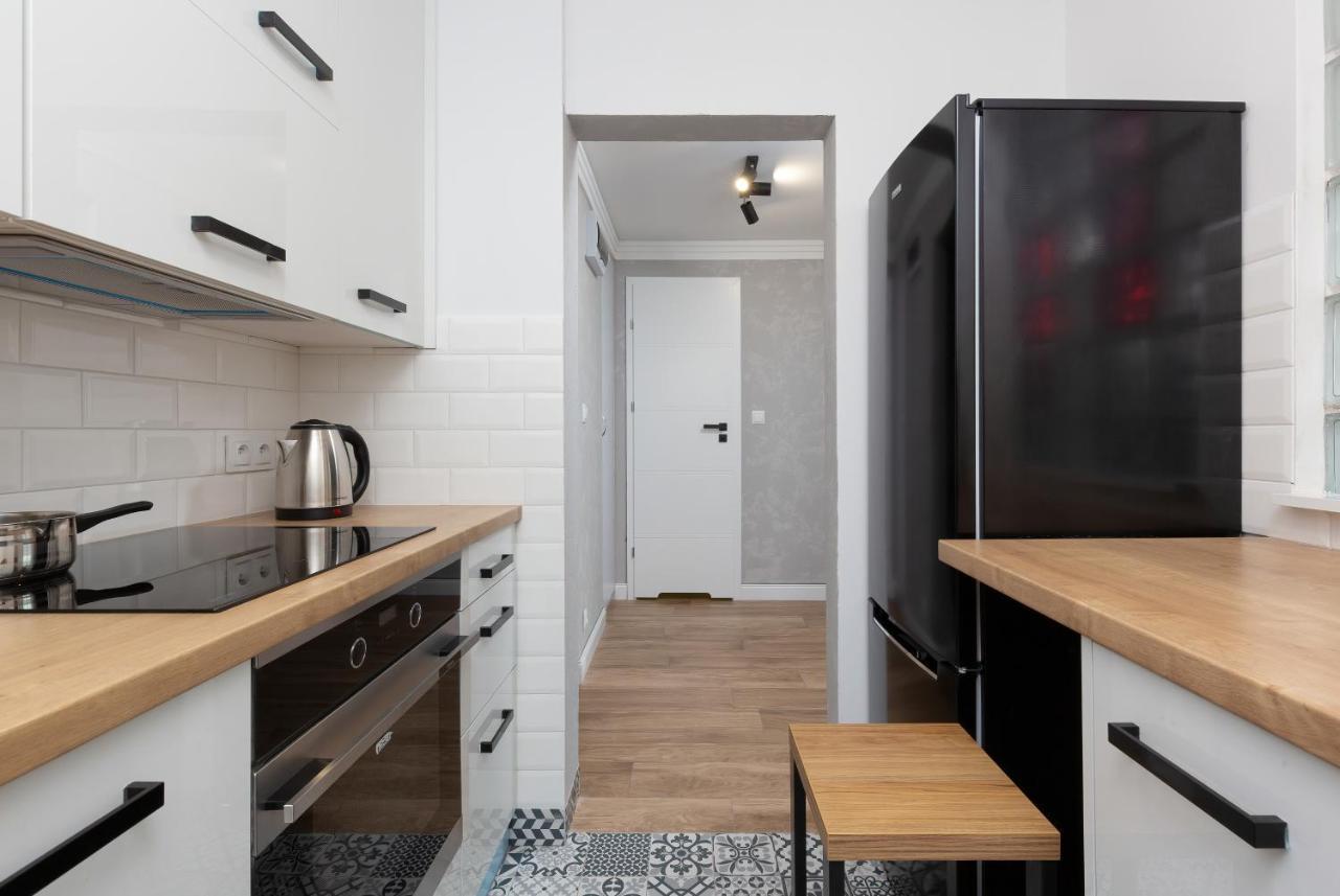 Metro Marymont Apartment By Noclegi Renters Varšava Exteriér fotografie