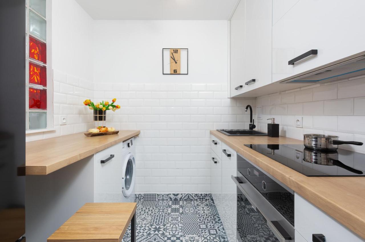 Metro Marymont Apartment By Noclegi Renters Varšava Exteriér fotografie