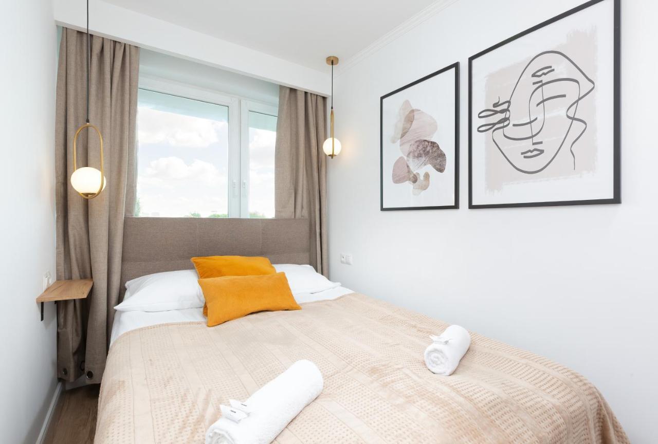 Metro Marymont Apartment By Noclegi Renters Varšava Exteriér fotografie